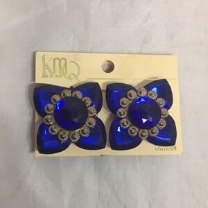 Kiss ME QUICK TAIWAN BLUE FLOWER EARRINGS